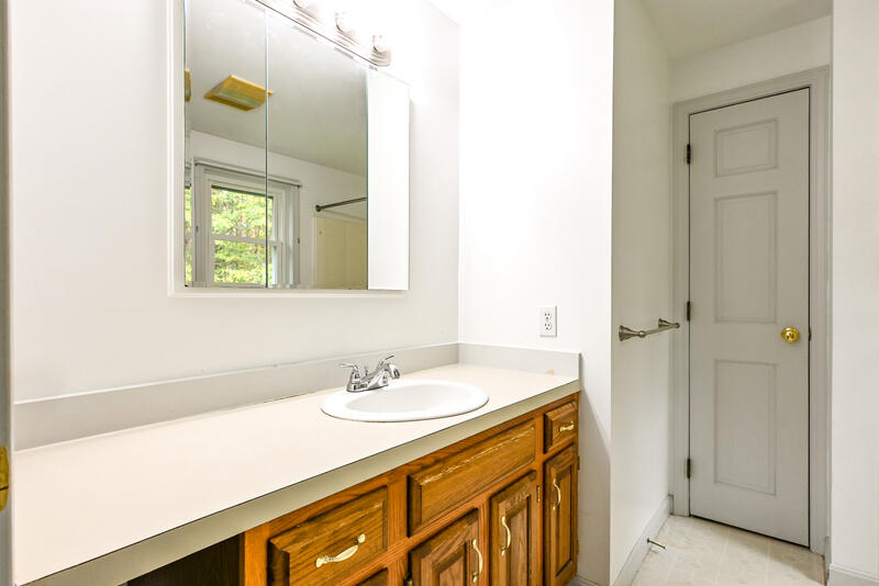 10 Jeffrey Avenue Saco, ME 04072 - Photo 27 of 44 10JeffreyAve-46