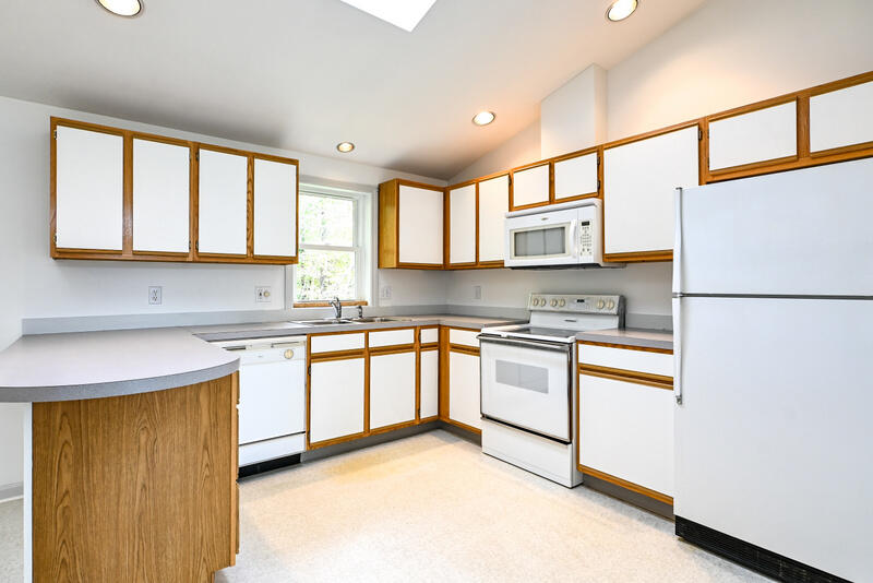 10 Jeffrey Avenue Saco, ME 04072 - Photo 9 of 44 10JeffreyAve-22