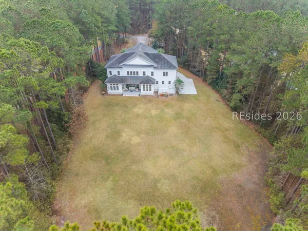 $1,990,000 | 44 Bartons Run Drive, Bluffton, SC 29910