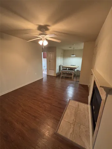 $120,000 | 7600 Emmett F Lowry Expressway, Unit 404, Texas City, TX 77591
