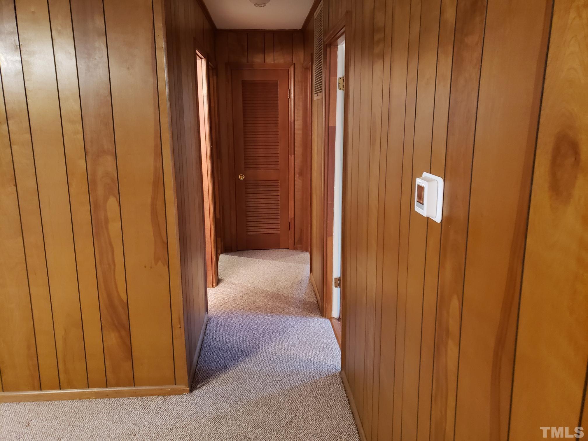 212 Longview Drive Smithfield, NC 27577 - Photo 5 of 21 a view of a elevator