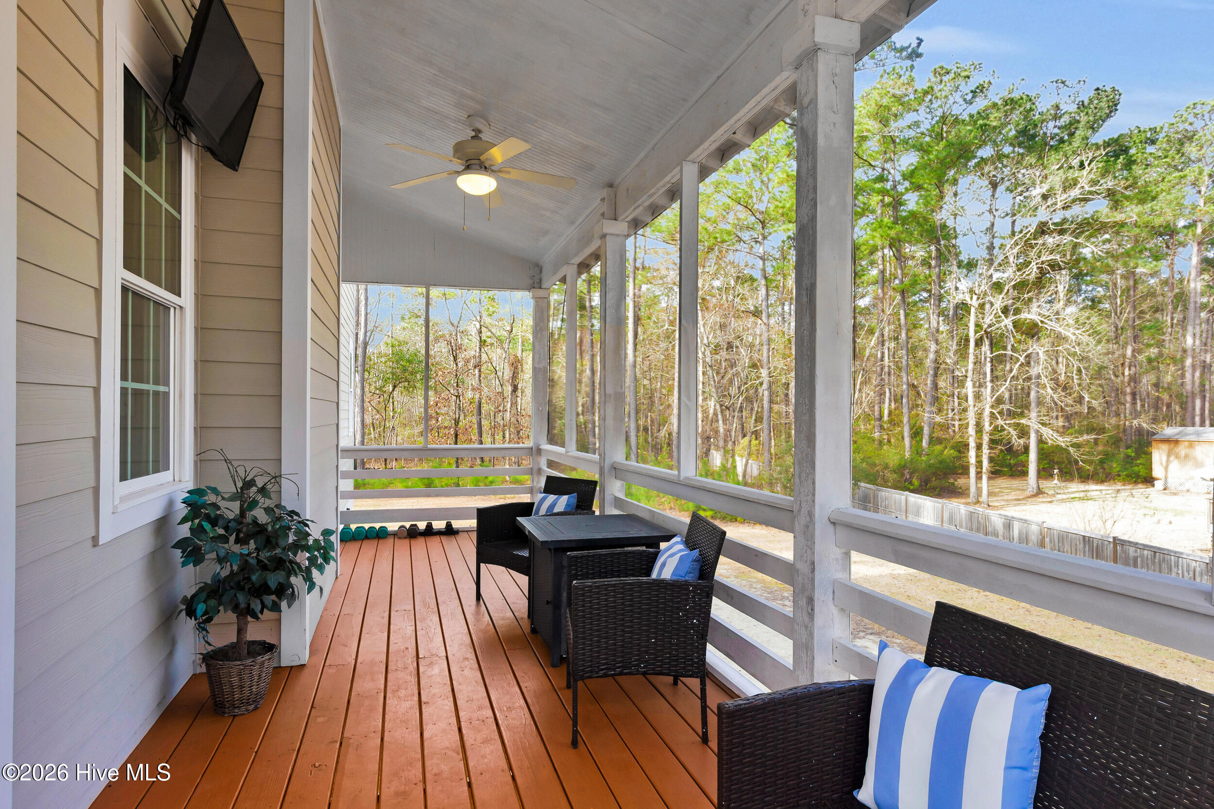61 Spinnaker Point Road North Oriental, NC 28571 - Photo 29 of 49 Screened Porch