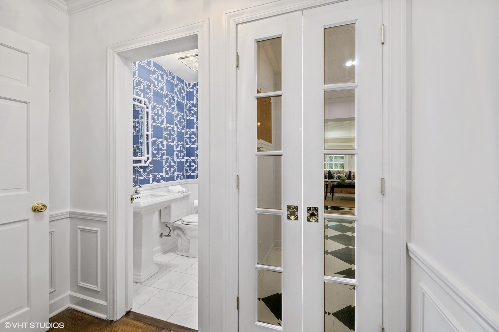 200 Sheridan Road Winnetka, IL 60093 - Photo 14 of 28 view of bathroom with tub and shower