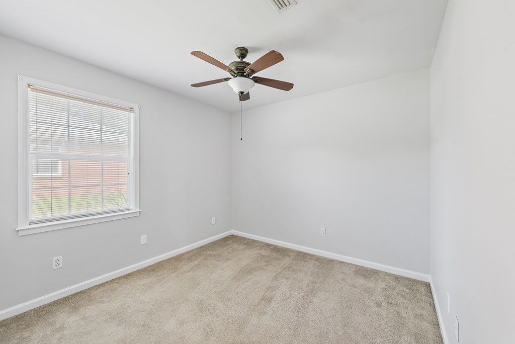1304 Woodleigh Road Dothan, AL 36305 - Photo 27 of 35