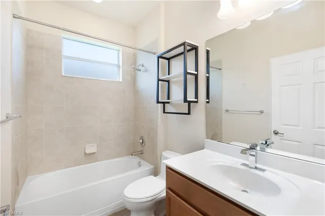 $399,900 | 14496 Grapevine Drive, Naples, FL 34114