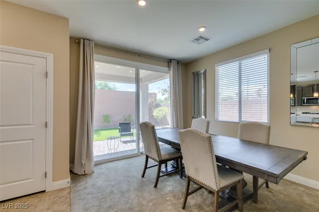 $2,595 | 8995 Elati Court, Las Vegas, NV 89148