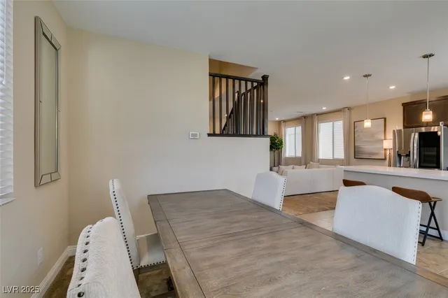 $2,595 | 8995 Elati Court, Las Vegas, NV 89148