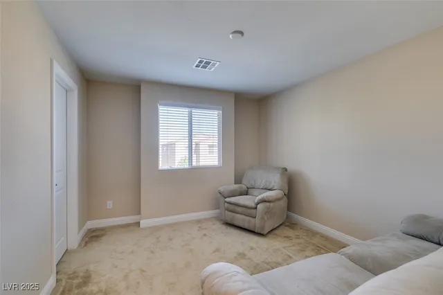 $2,595 | 8995 Elati Court, Las Vegas, NV 89148