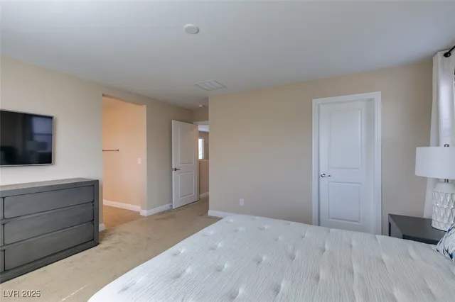 $2,595 | 8995 Elati Court, Las Vegas, NV 89148