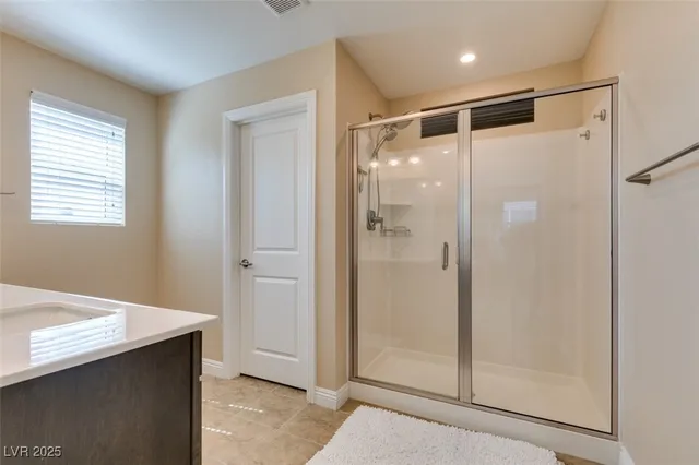 $2,595 | 8995 Elati Court, Las Vegas, NV 89148