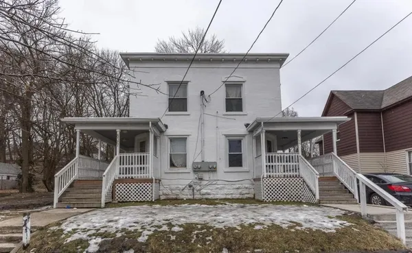 $1,375 | 836 Sherman Street Southeast, Unit 1, Grand Rapids, MI 49506
