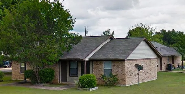 $730 | 380 Blanco Avenue, Blanco, TX 78606