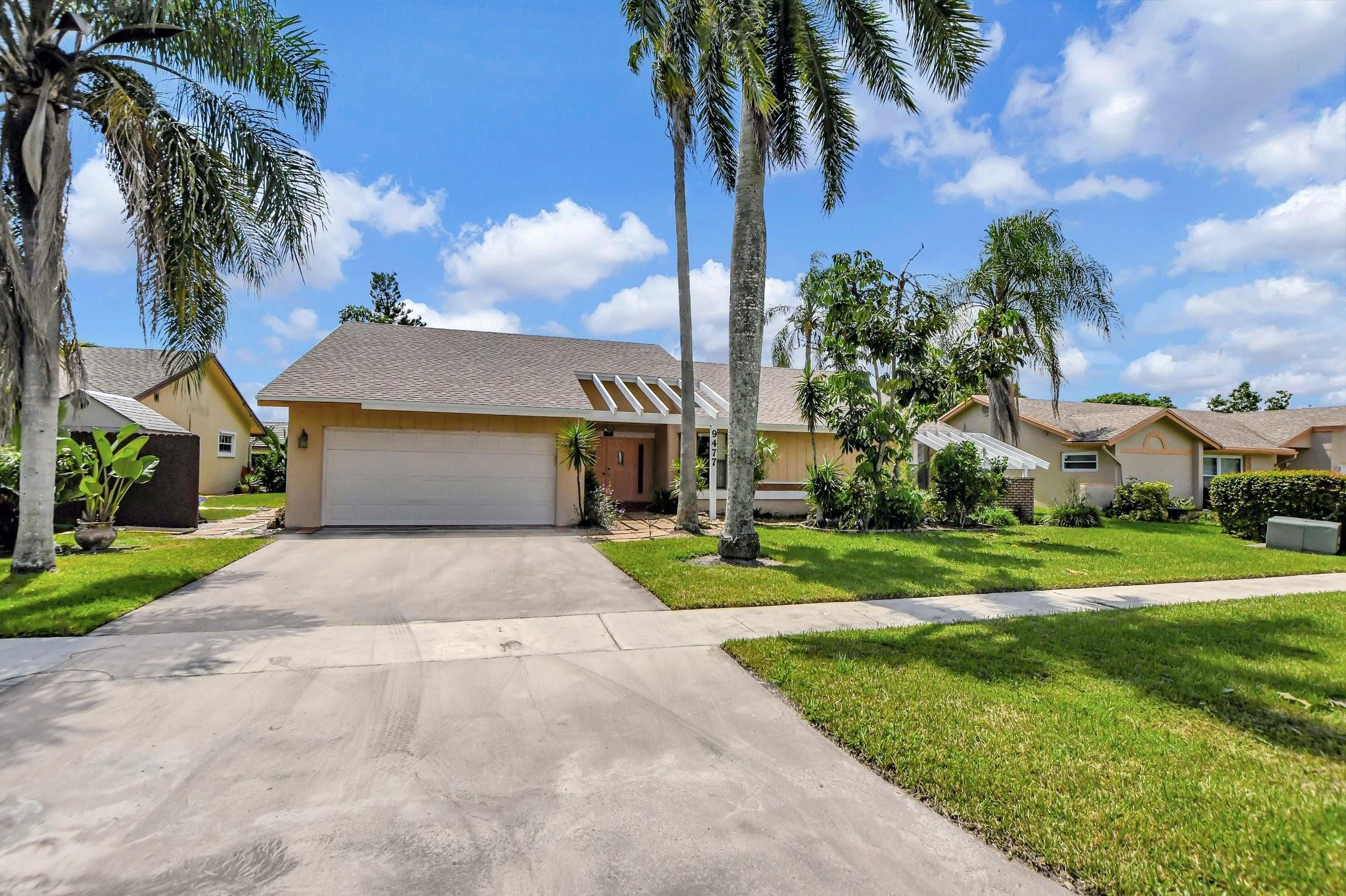 9477 Burlington Place Boca Raton, FL 33434 - Photo 2 of 40 Photo 2