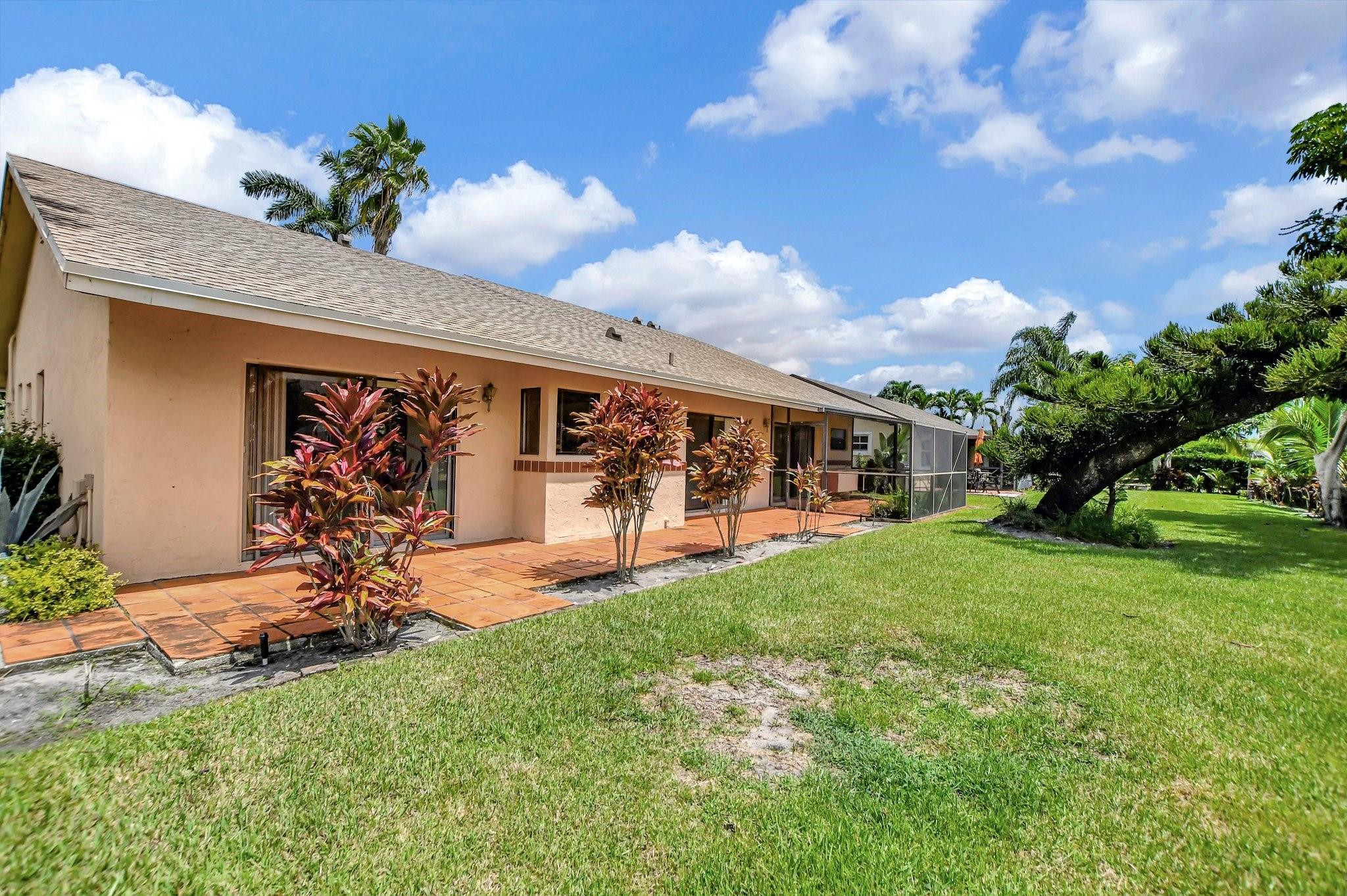 9477 Burlington Place Boca Raton, FL 33434 - Photo 32 of 40 Photo 32