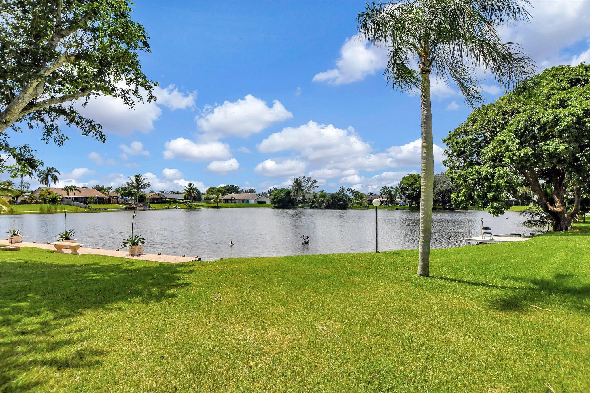 9477 Burlington Place Boca Raton, FL 33434 - Photo 5 of 40 Photo 5