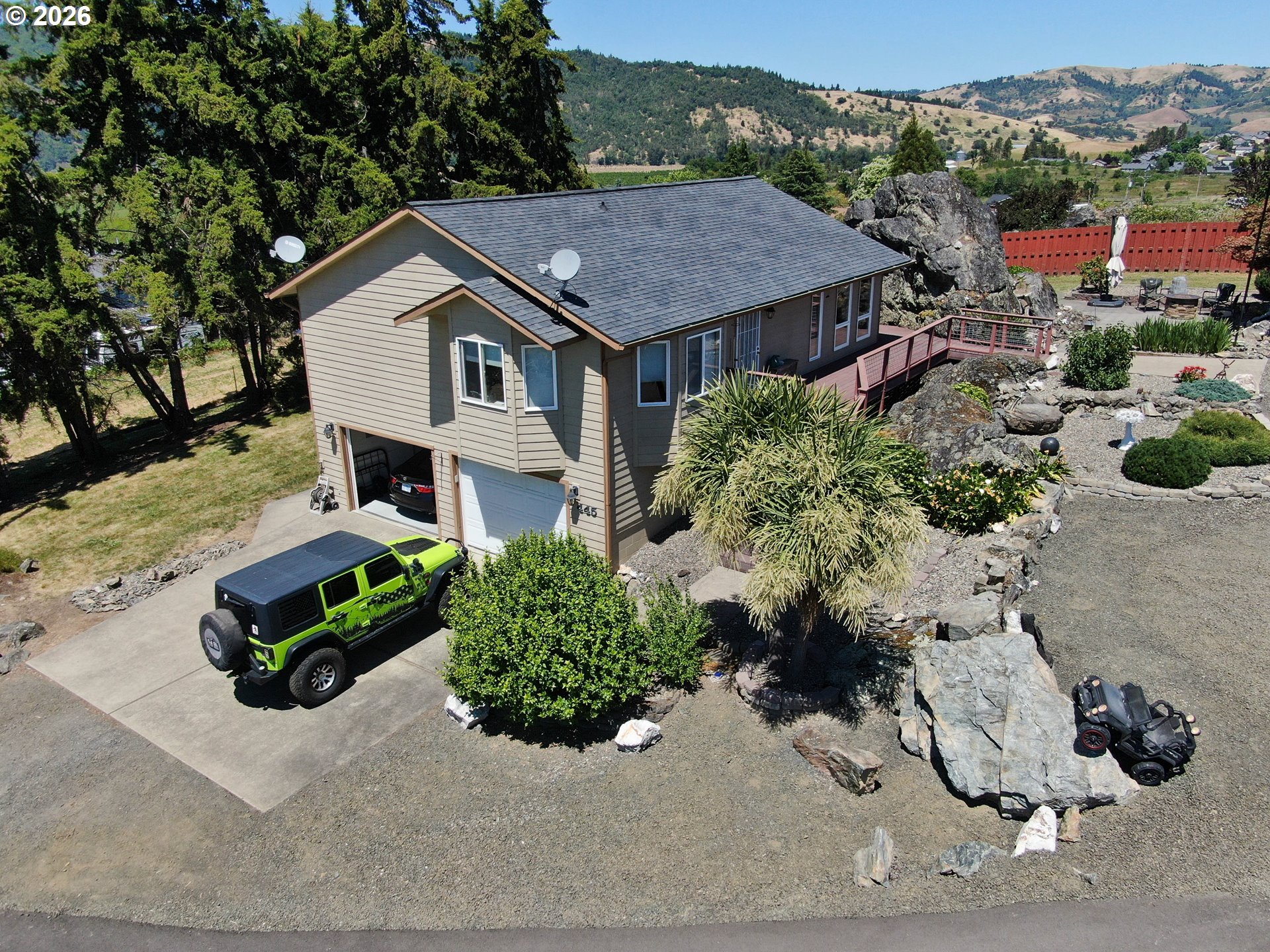 445 Rolling Hills Road Roseburg, OR 97471 - Photo 1 of 48