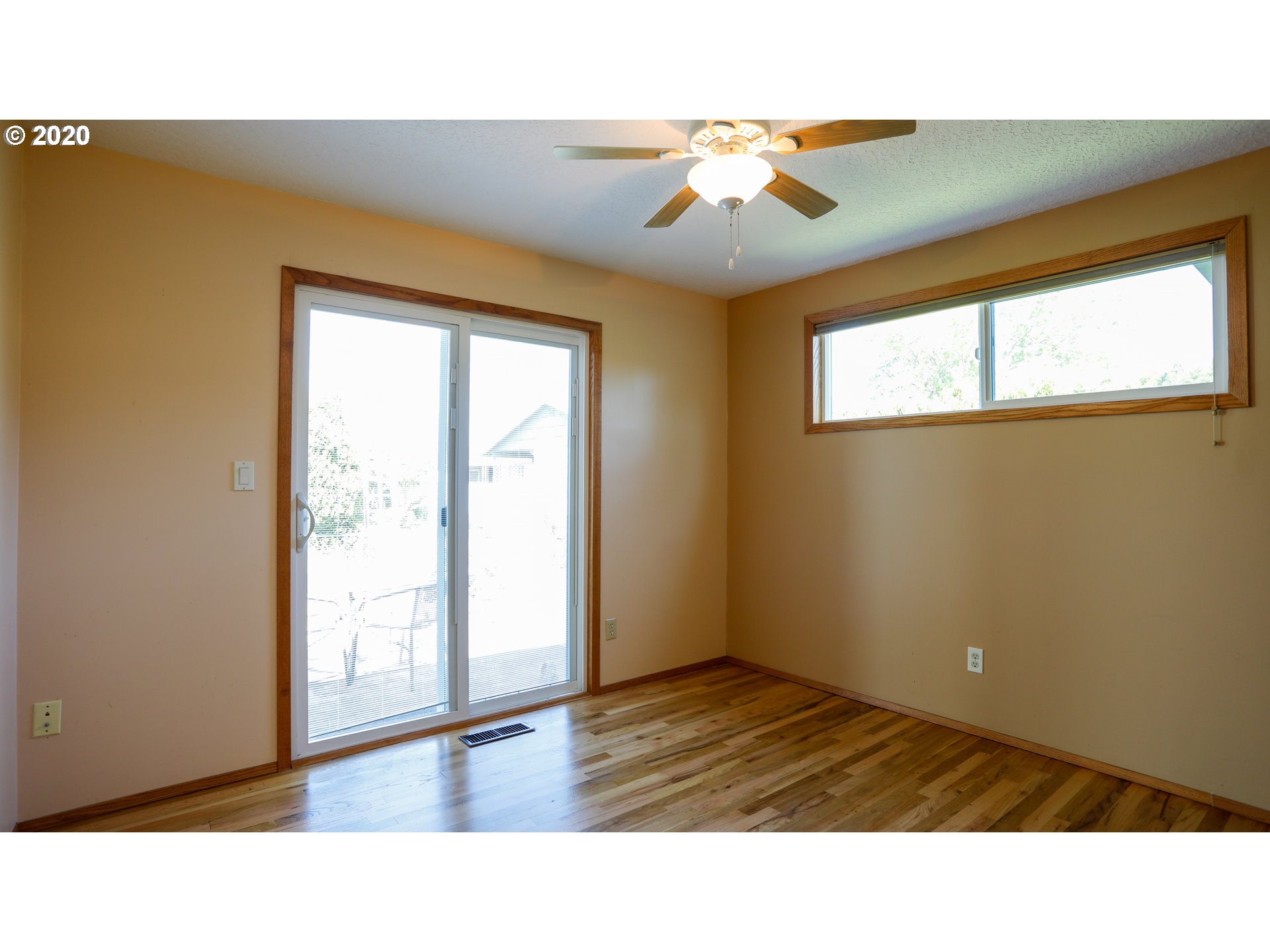 1830 Thompson Road Woodburn, OR 97071 - Photo 15 of 28 Gallery Image 15