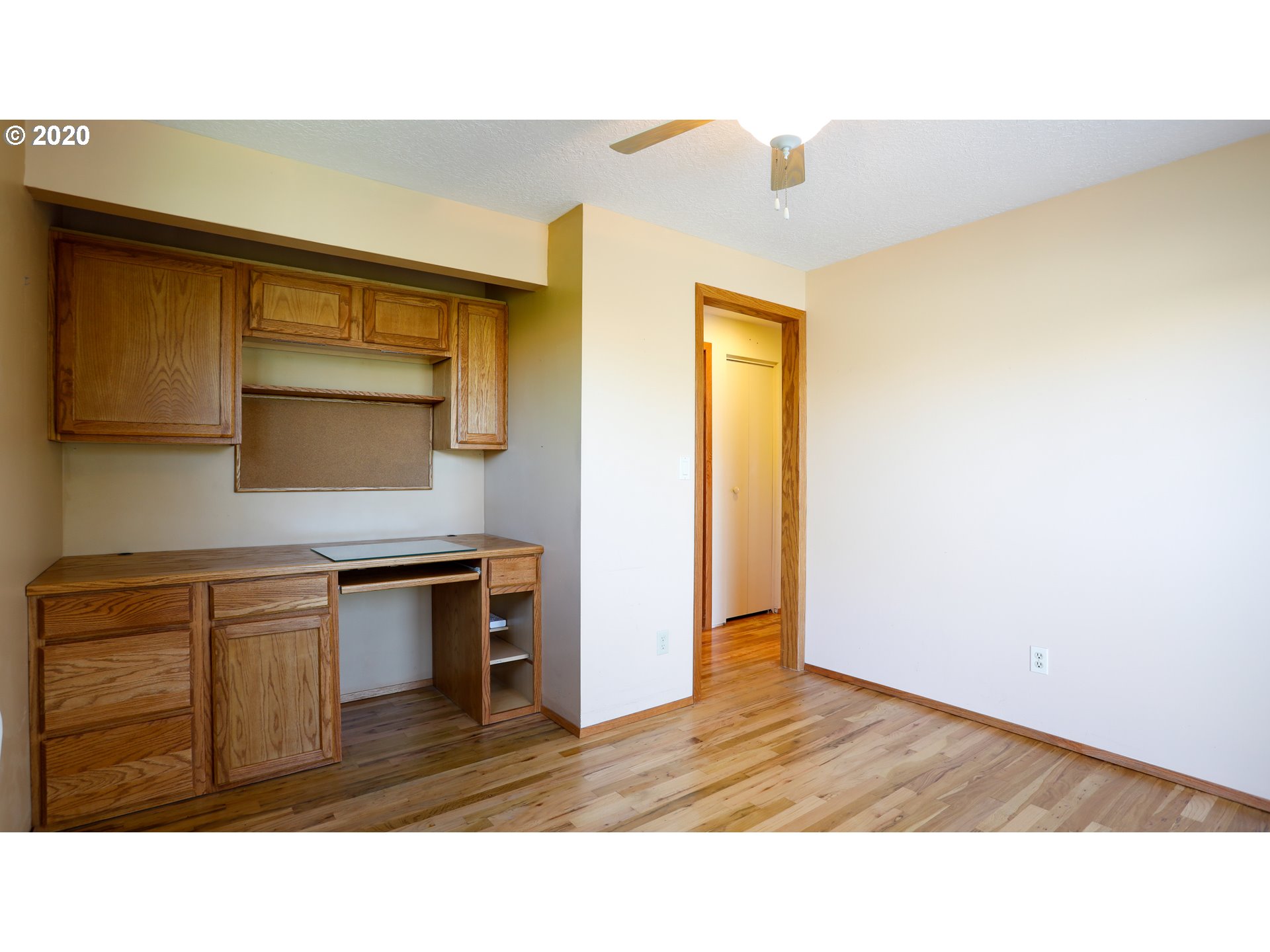 1830 Thompson Road Woodburn, OR 97071 - Photo 16 of 28 Gallery Image 16