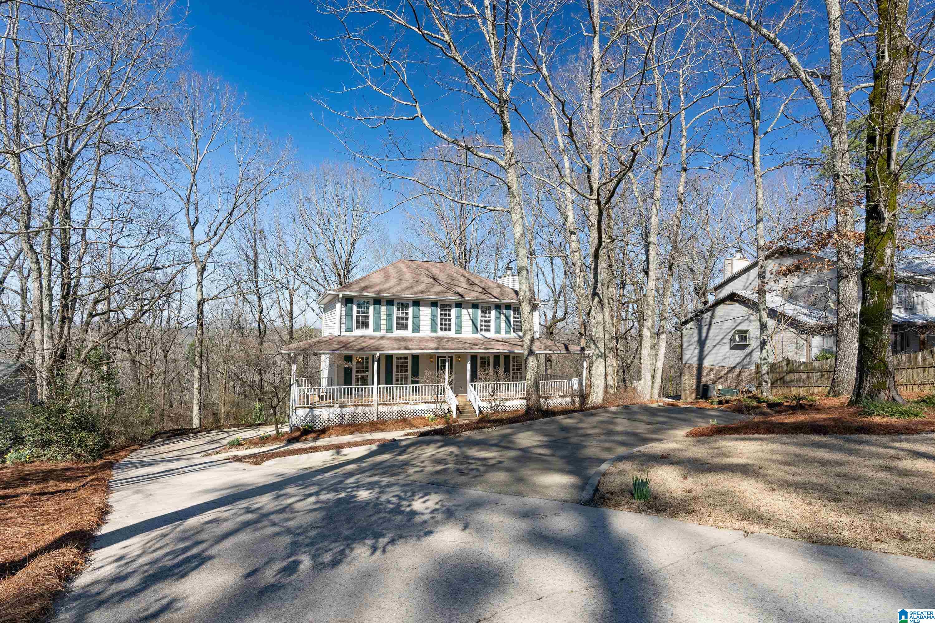 3982 South Shades Crest Road Birmingham, AL 35244 - Photo 2 of 34