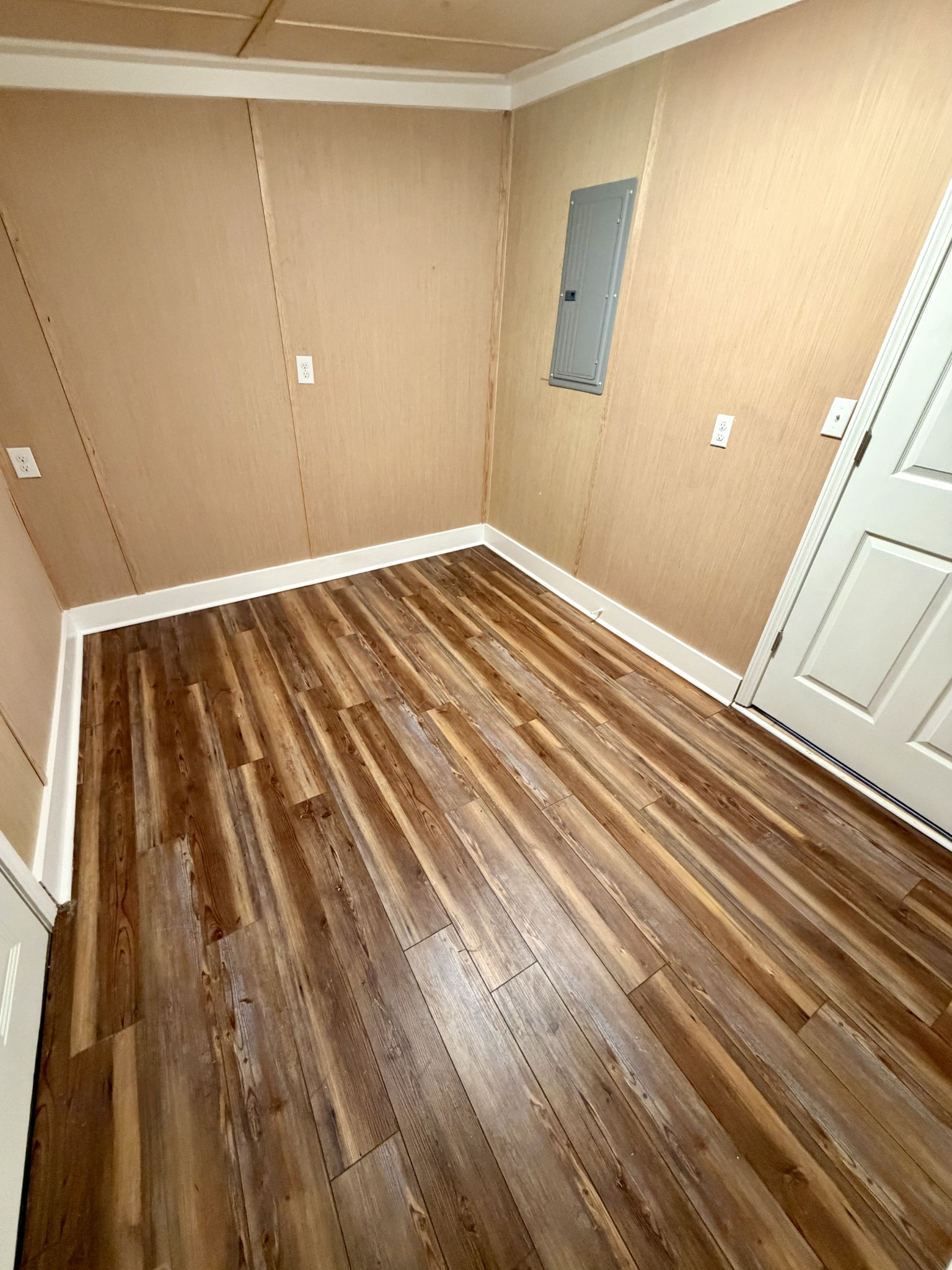 8605 Old State Rte 1 New Johnsonville, TN 37134 - Photo 15 of 17