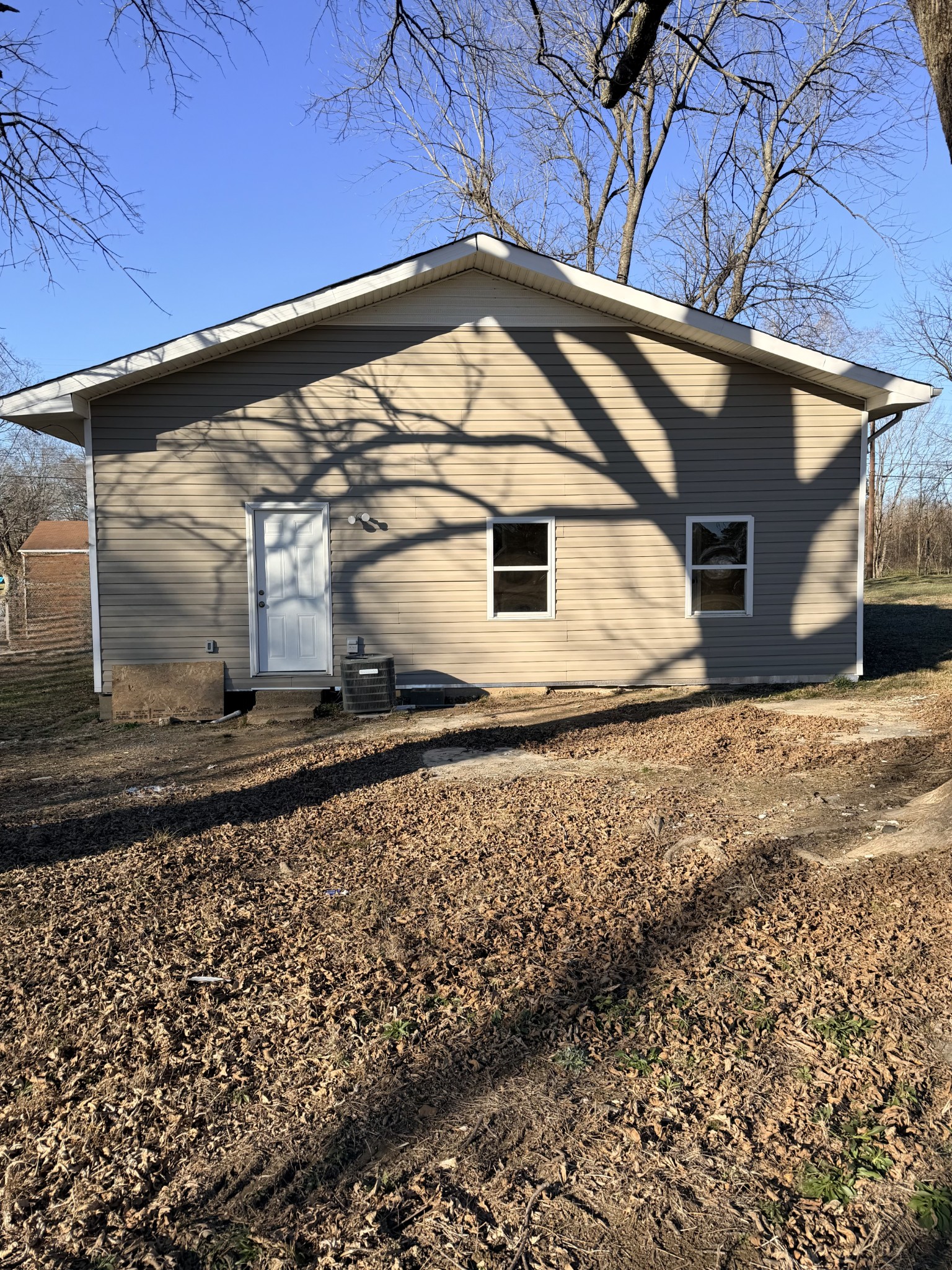 8605 Old State Rte 1 New Johnsonville, TN 37134 - Photo 5 of 17