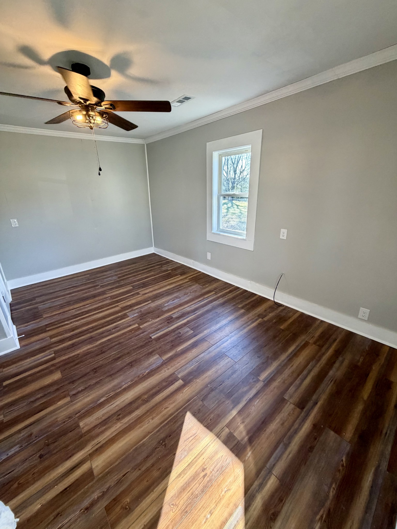 8605 Old State Rte 1 New Johnsonville, TN 37134 - Photo 7 of 17