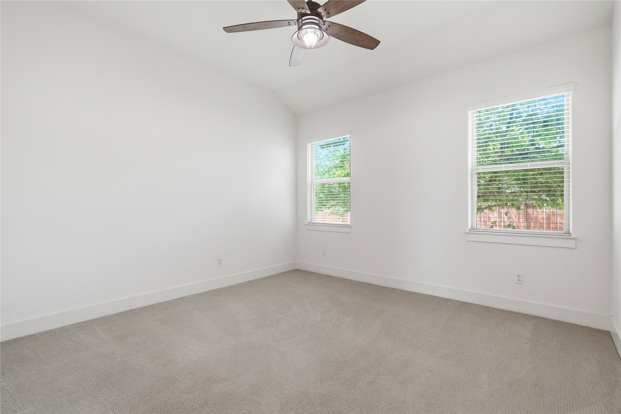70 Santa Maria Street Georgetown, TX 78628 - Photo 27 of 35