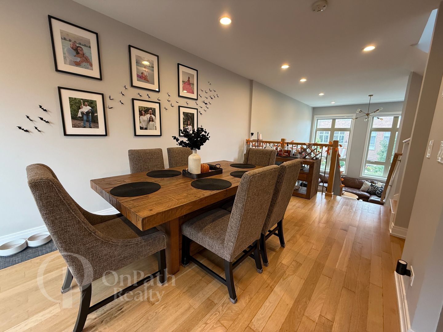6834 West 65th Street, Unit 1 Chicago, IL 60638 - Photo 7 of 20 a living room with furniture a rug and a table