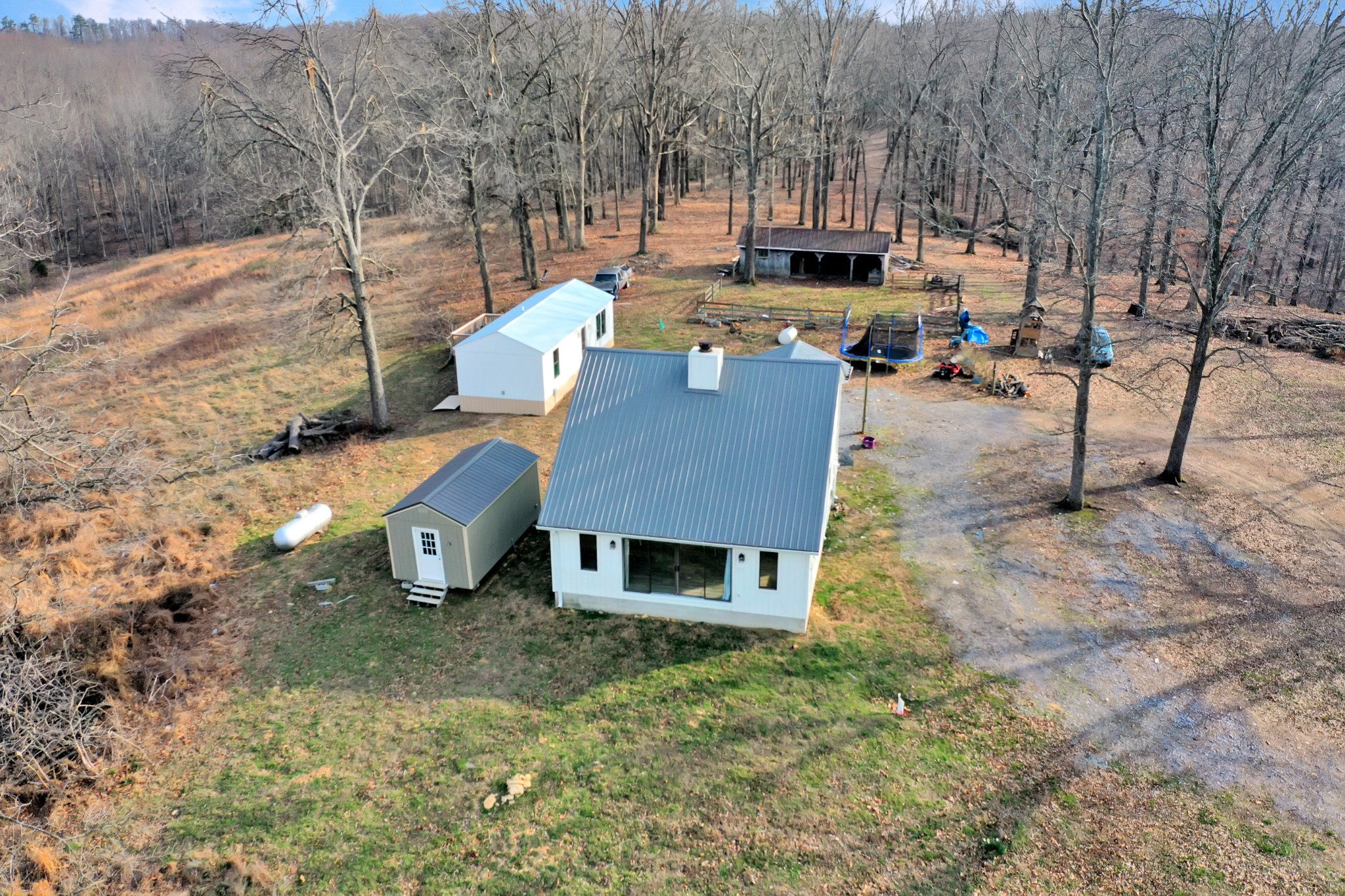 1041 Old Mt Vernon Road Bethpage, TN 37022 - Photo 43 of 46