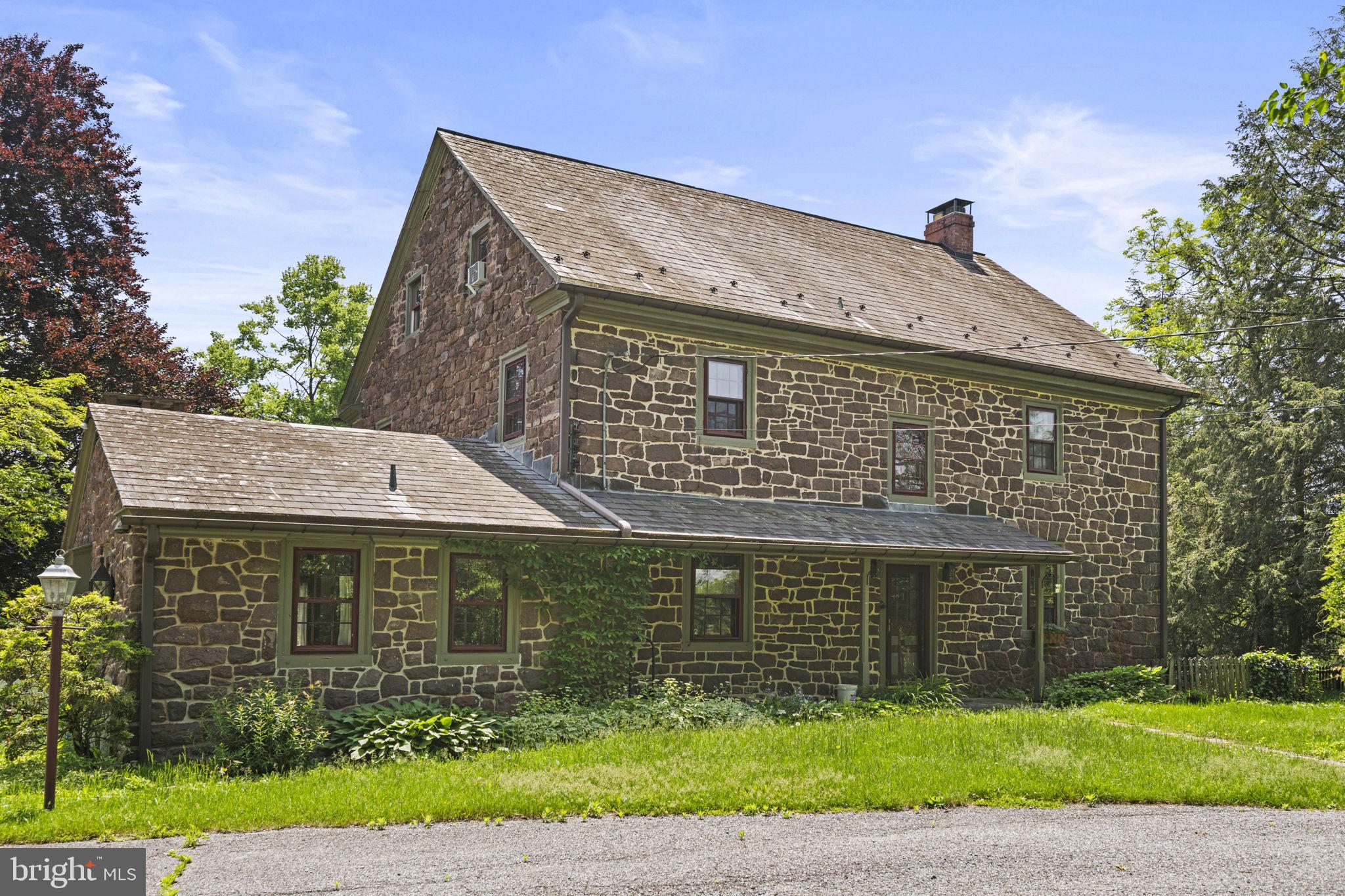 660 Stauffers Church Road Palmyra, PA 17078 - Photo 2 of 48