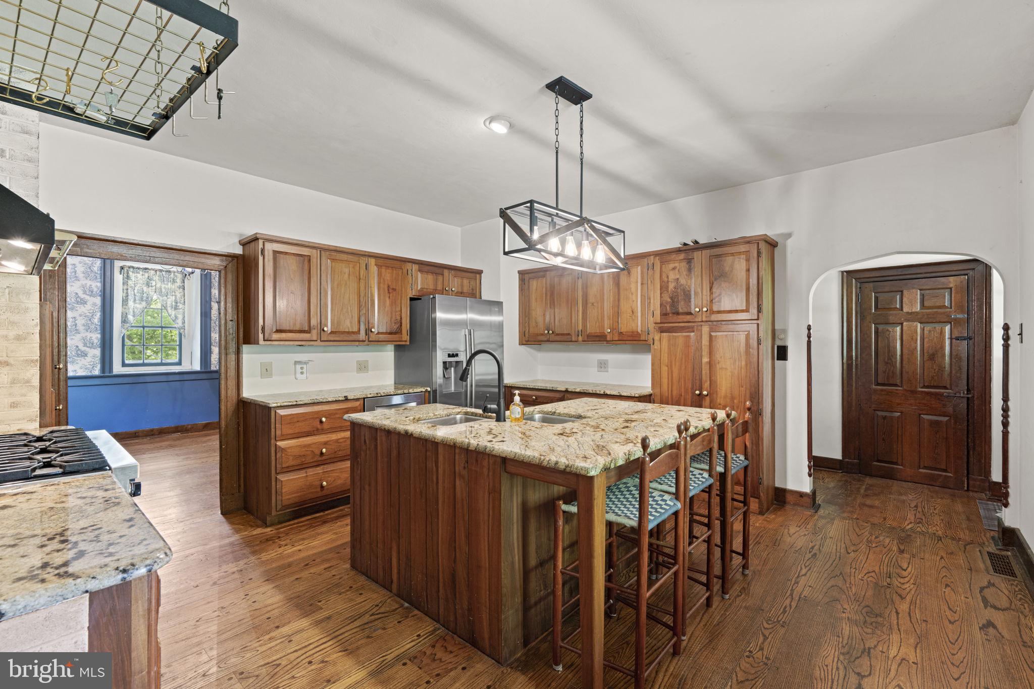 660 Stauffers Church Road Palmyra, PA 17078 - Photo 9 of 48