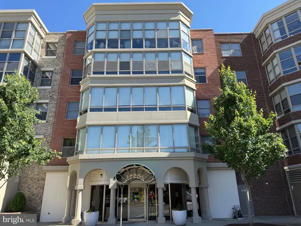 $350,000 | 19370 Magnolia Grove Square, Unit 403, Leesburg, VA 20176