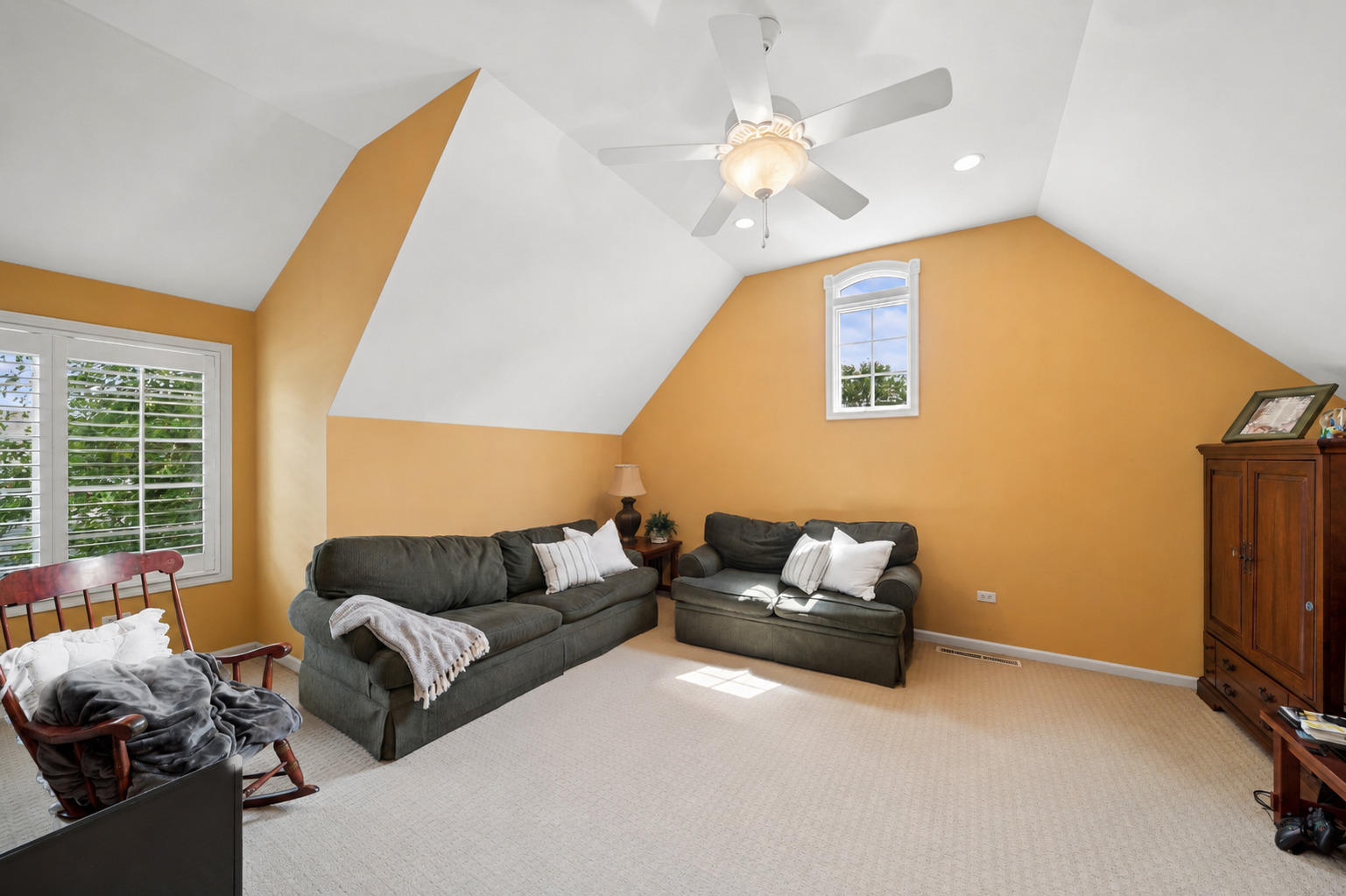 415 Ranch Road Wheaton, IL 60187 - Photo 23 of 38 Gallery Image 23