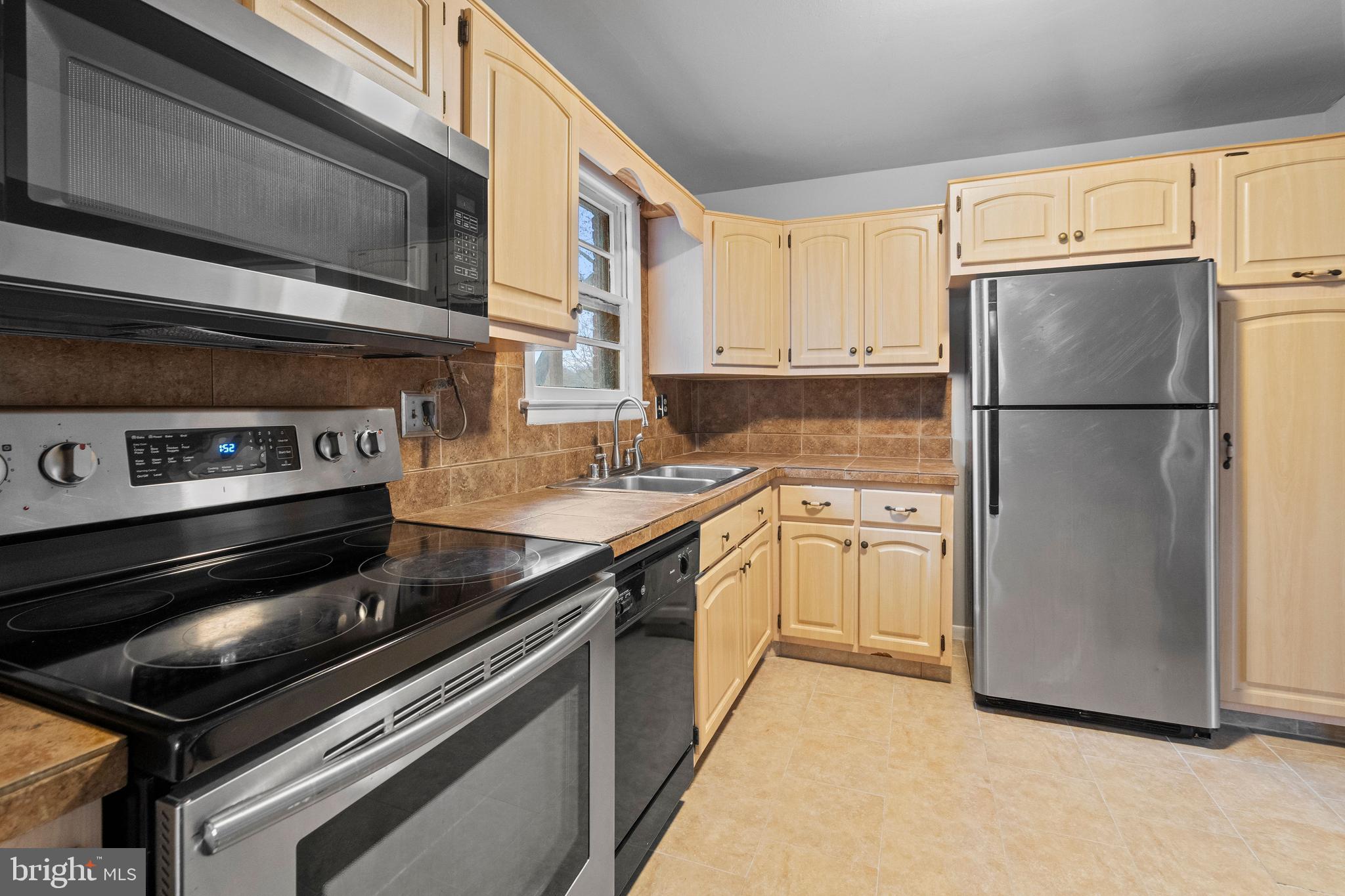 4112 Buck Creek Road Temple Hills, MD 20748 - Photo 6 of 21 Gallery Image 6