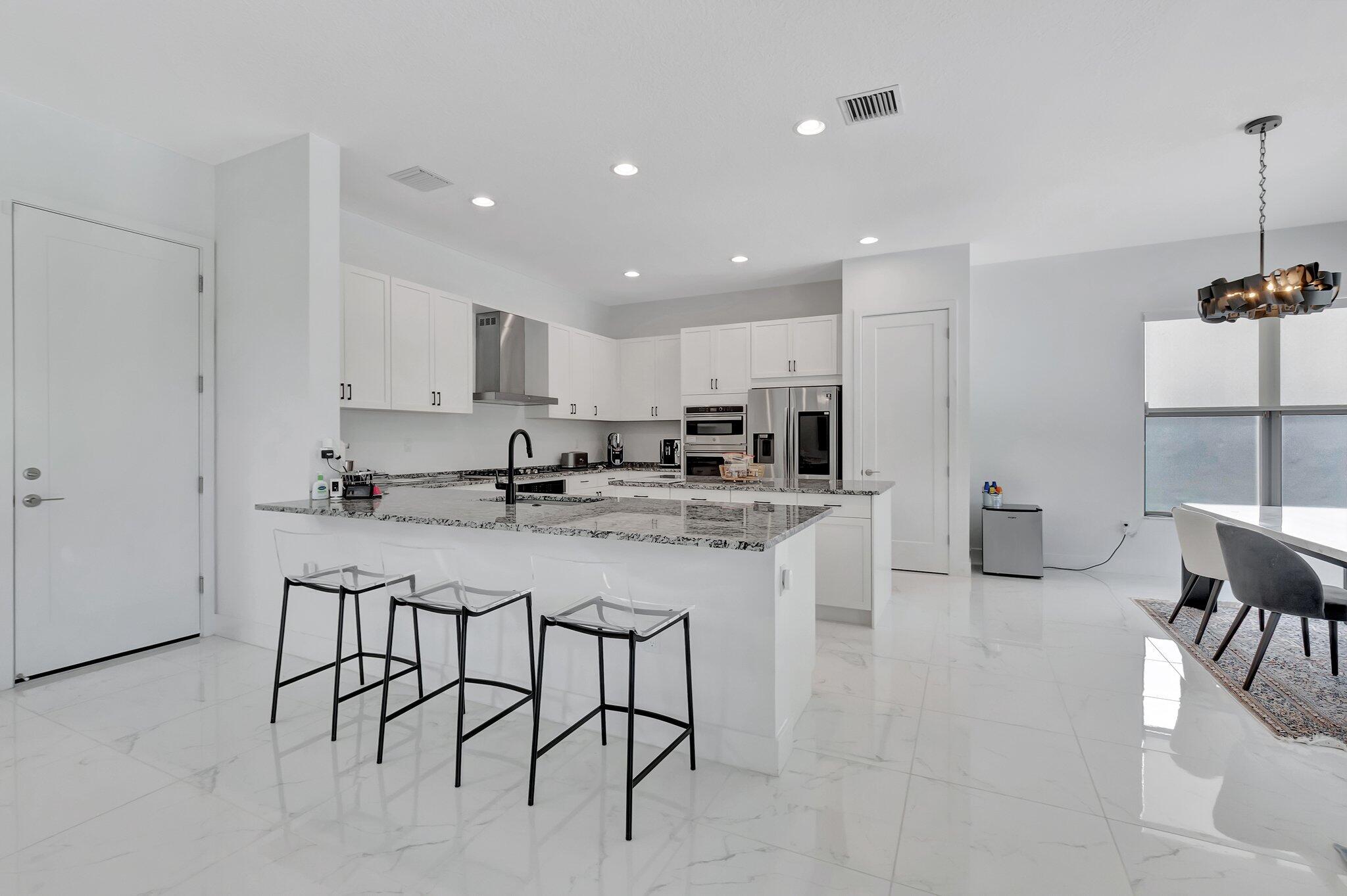 8637 Torrey Isles Terrace Boca Raton, FL 33496 - Photo 11 of 106 11-web-or-mls-DSC_2642