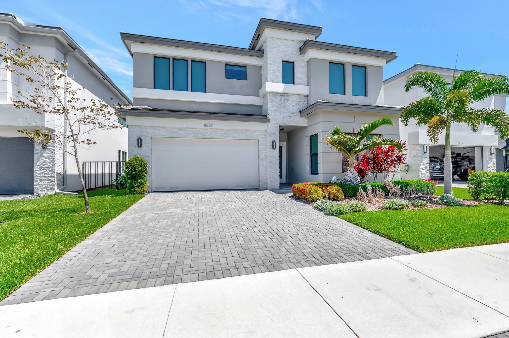 8637 Torrey Isles Terrace Boca Raton, FL 33496 - Photo 3 of 106 3-web-or-mls-DSC_2605