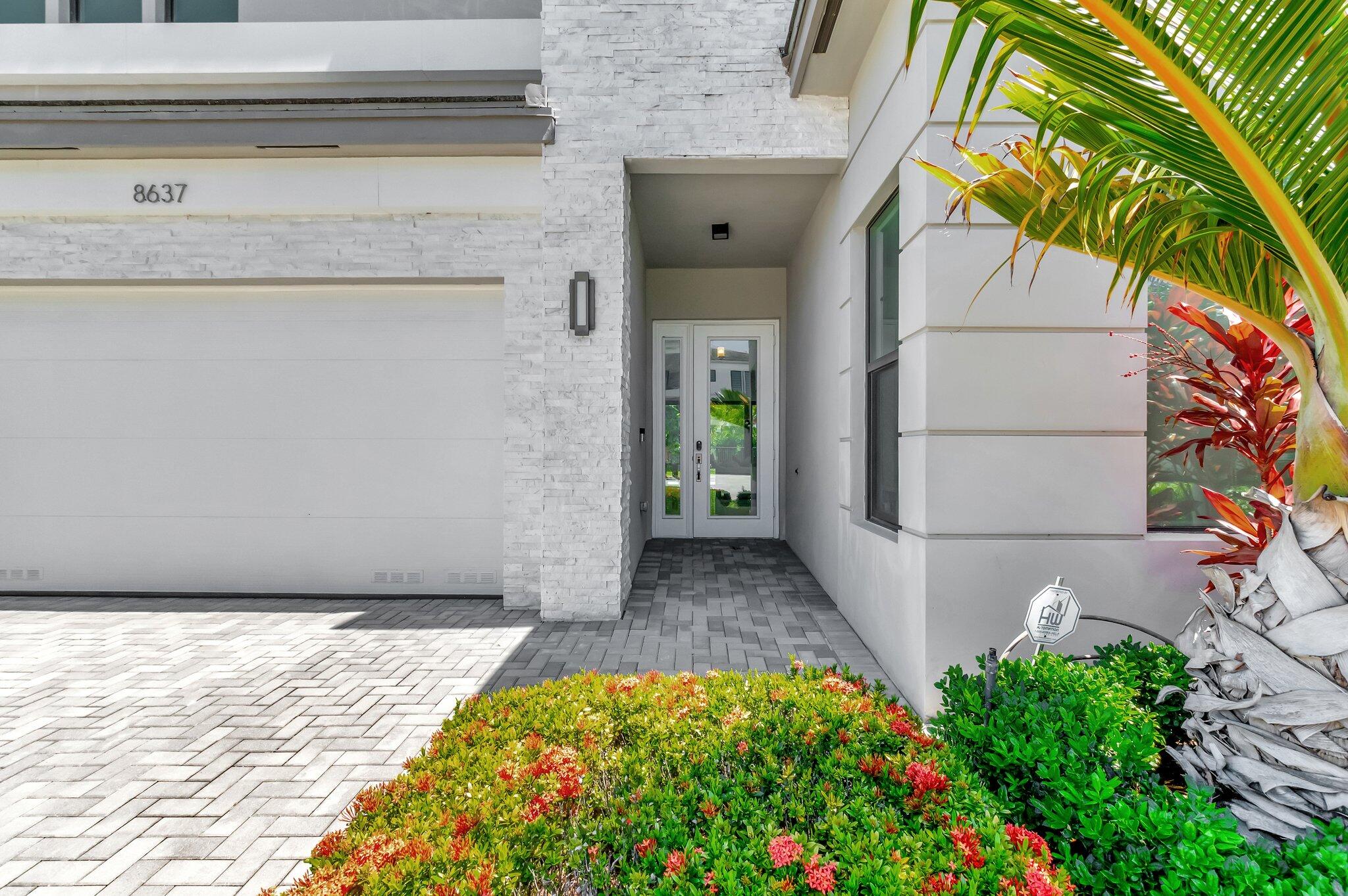 8637 Torrey Isles Terrace Boca Raton, FL 33496 - Photo 4 of 106 4-web-or-mls-DSC_2610