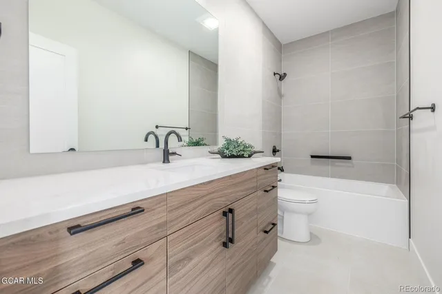 $1,249,000 | 104 Saddle Mountain Camp Road, Granby, CO 80446