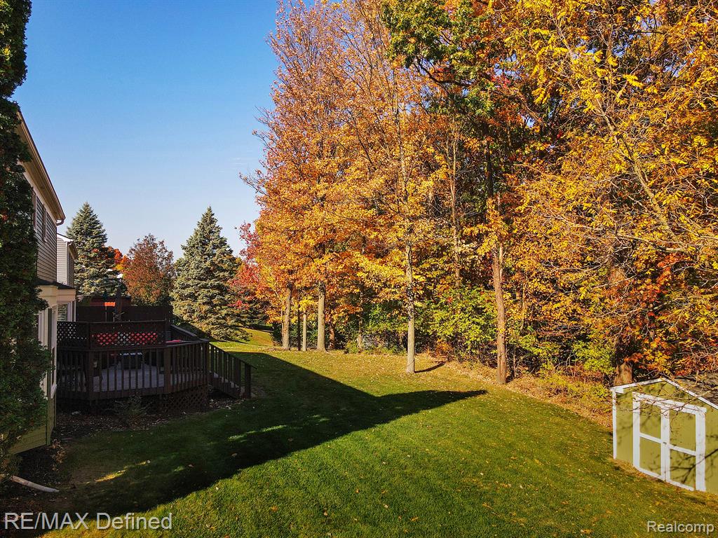 499 Whitney Drive Rochester Hills, MI 48307 - Photo 38 of 43