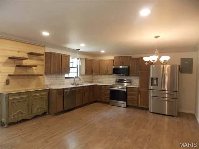 $279,900 | 2015 Snider Road, Poplar Bluff, MO 63901