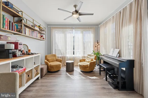 $770,000 | 25174 Whippoorwill Terrace, Chantilly, VA 20152