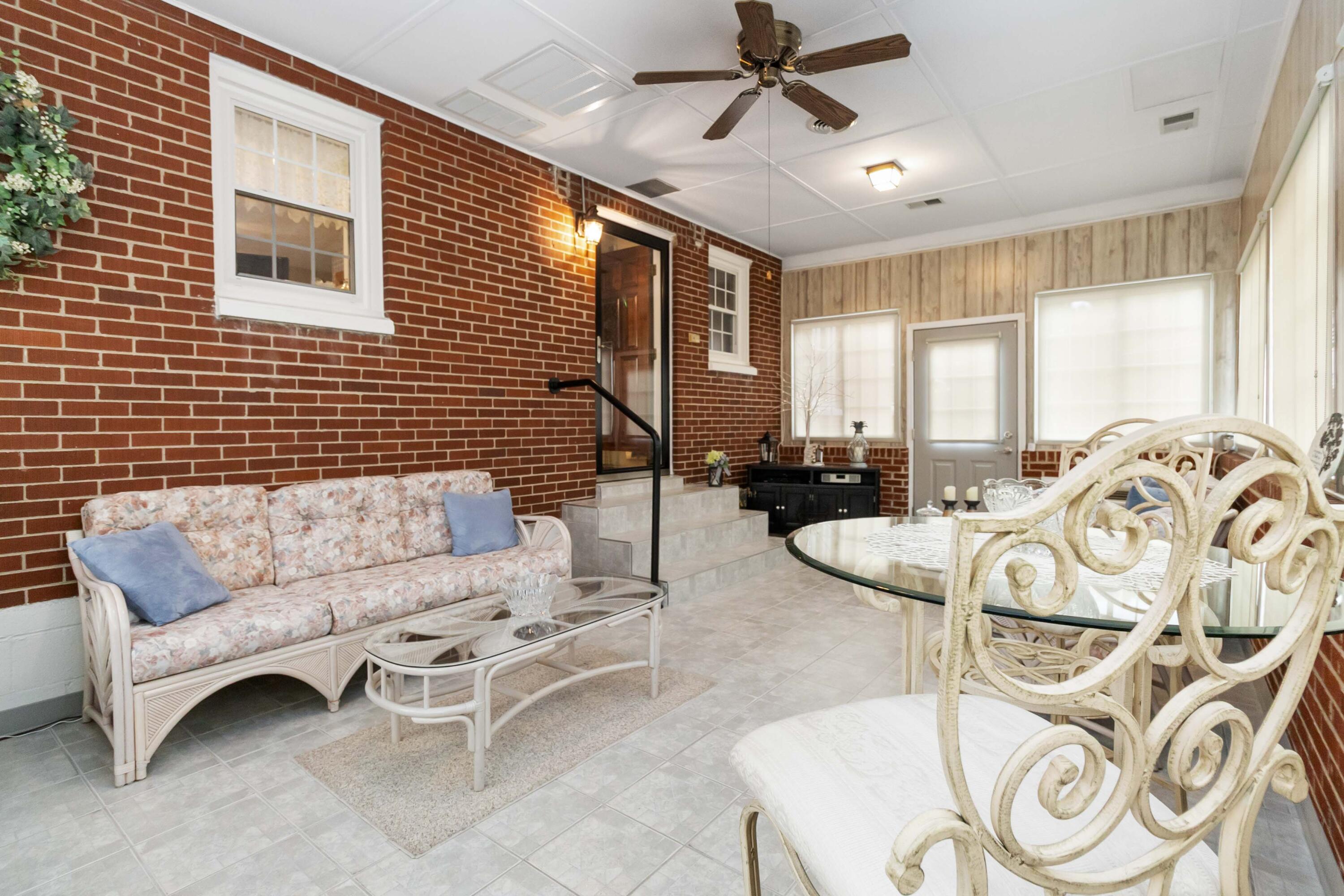 113 Perry Street Science Hill, KY 42553 - Photo 31 of 65 025