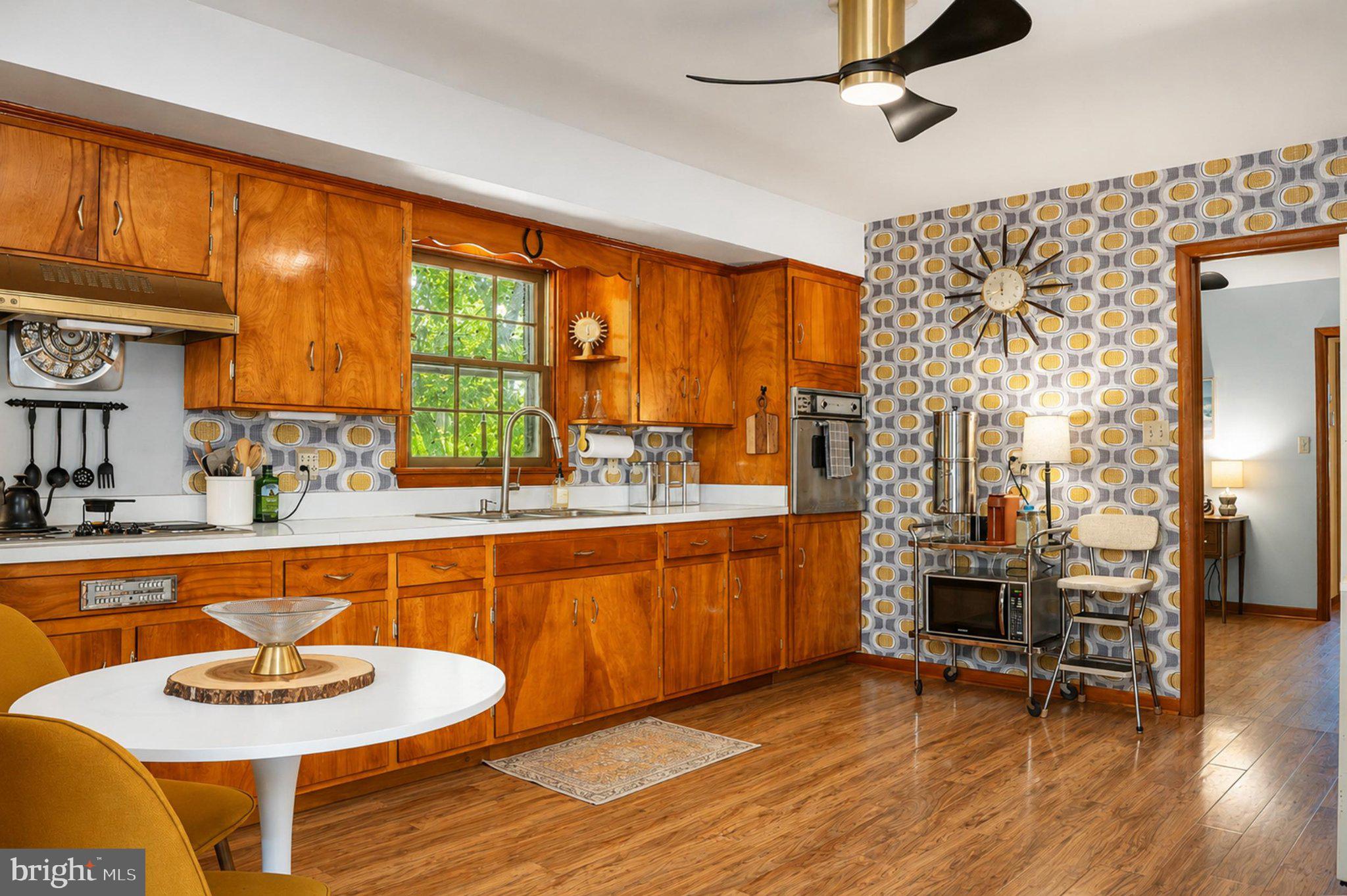 610 Beach Road White Stone, VA 22578 - Photo 7 of 23 Charming kitchen with retro flair.