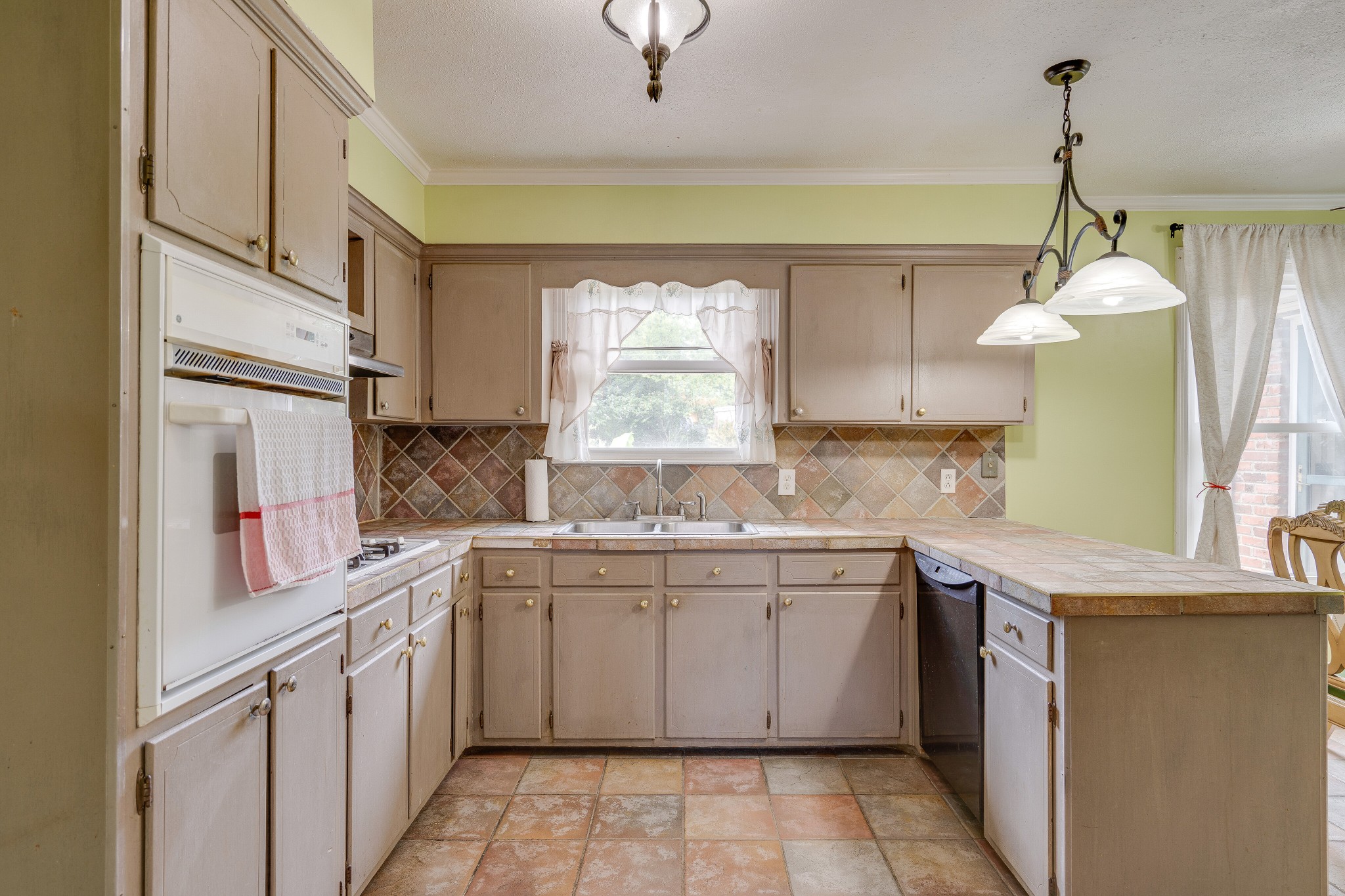 129 Timber Ridge Drive Nashville, TN 37217 - Photo 6 of 31 Gallery Image 6