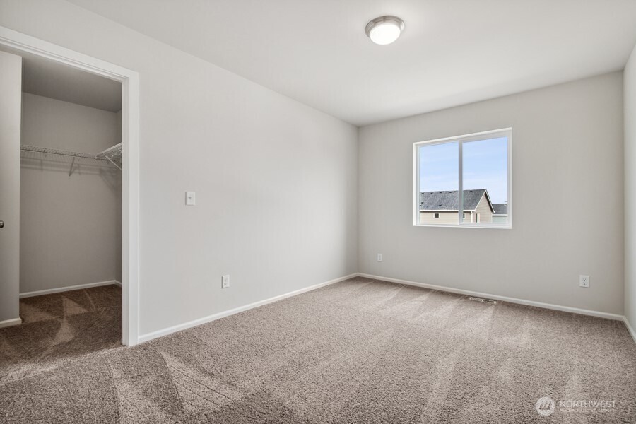 131 Willowbrook Drive Chehalis, WA 98532 - Photo 23 of 29 an empty room with windows