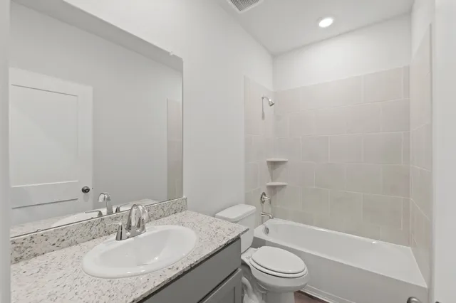 $334,900 | 10711 Aston Court, Bryan, TX 77845