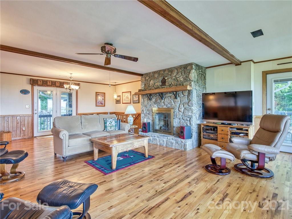 732 Laurel Ridge North Maggie Valley, NC 28751 - Photo 11 of 46 Gallery Image 11