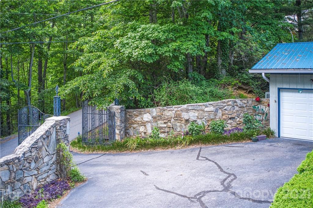 732 Laurel Ridge North Maggie Valley, NC 28751 - Photo 45 of 46 Gallery Image 45