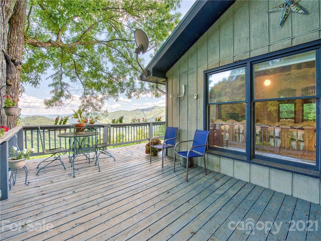732 Laurel Ridge North Maggie Valley, NC 28751 - Photo 7 of 46 Gallery Image 7