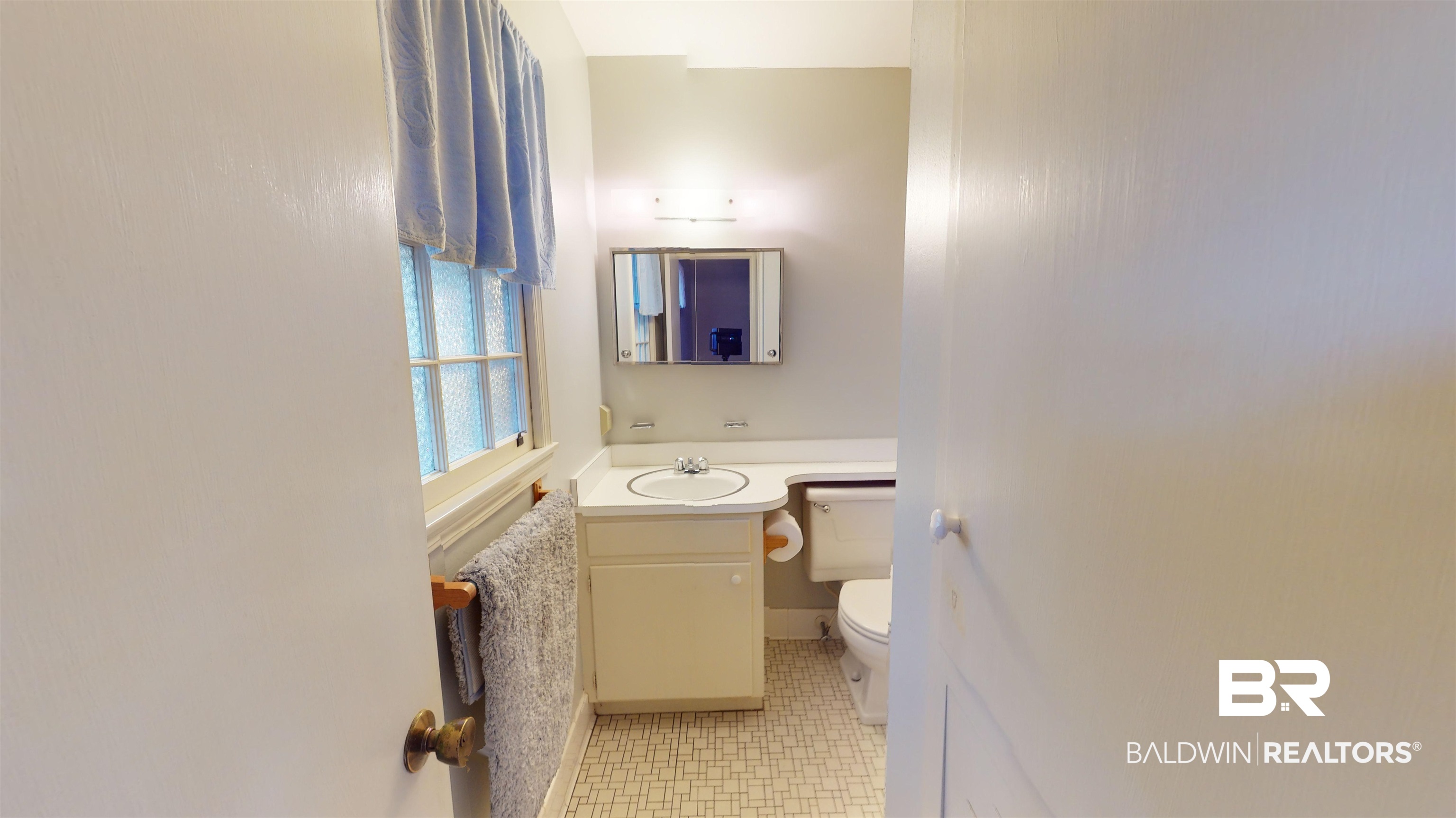 816 Overbey Drive Mobile, AL 36608 - Photo 25 of 27 Bathroom with vanity and toilet